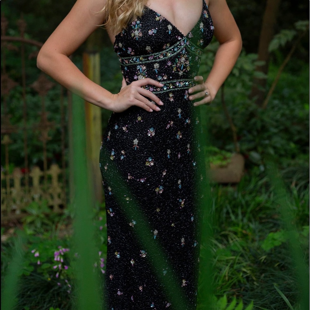 Sherri Hill prom dress